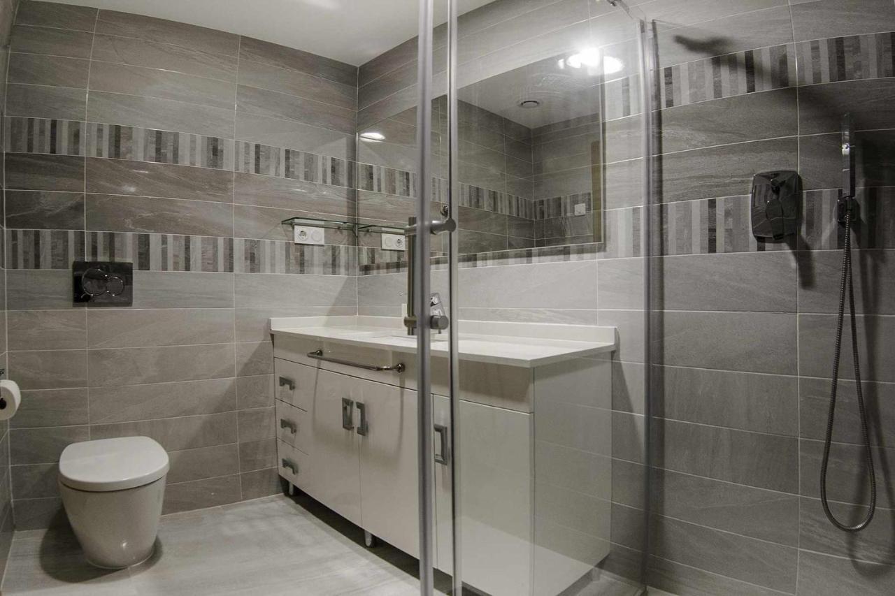 Apartamento Sea Senses Victoria Frente Al Mar Torrevieja Dış mekan fotoğraf