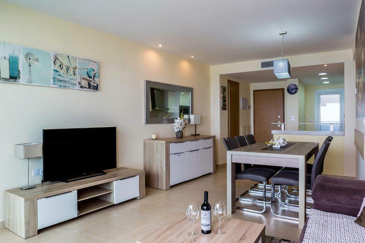 Apartamento Sea Senses Victoria Frente Al Mar Torrevieja Dış mekan fotoğraf